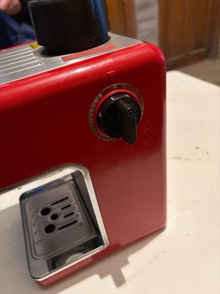 Cafetera Vital Espresso Roja