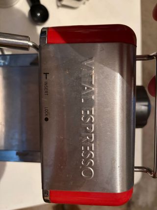 Cafetera Vital Espresso Roja