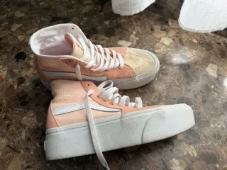 Zapatillas Vans Beige y Rosa