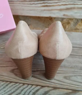 Zapatos Urbanitas Piel Confort beige T39