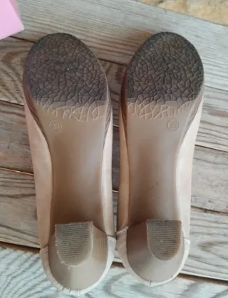 Zapatos Urbanitas Piel Confort beige T39