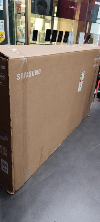 TV Samsung 65" Smart Crystal UHD