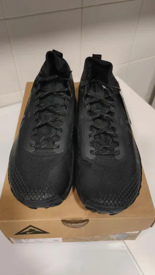 Zapatillas Nike Pegasus Trail 4 Gore-Tex. Nuevas