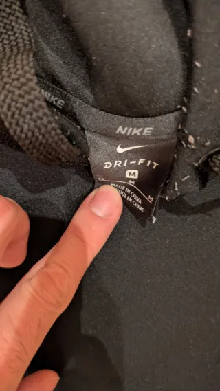 Sudadera Nike Negra con Logo Multicolor