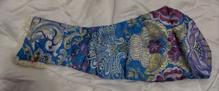 Traje tradicional Fallera azul y dorado