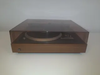 Tocadiscos DUAL 1235 HIFI