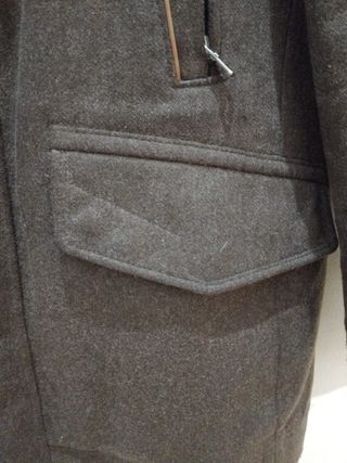 Elegante abrigo lana virgen 80% hombre