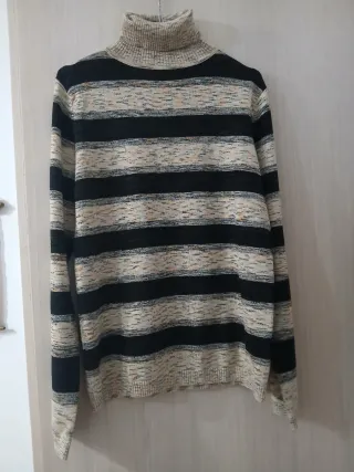 Jersey lana cuello alto rayas beige y negro