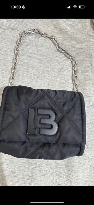 Bolso Bimba y Lola negro acolchado