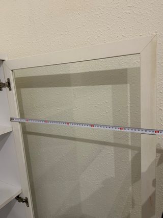 Mueble salón blanco con vitrina