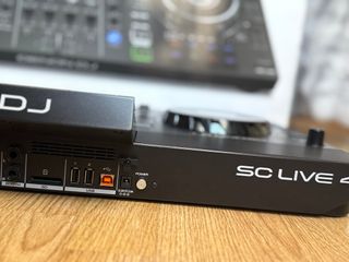 Denon DJ SC Live 4 Controlador DJ