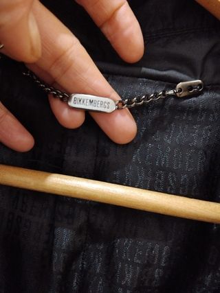 Chaquetón acolchado negro