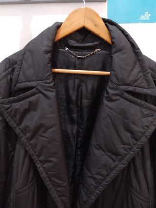 Chaquetón acolchado negro