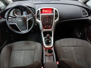 Opel Astra 2010