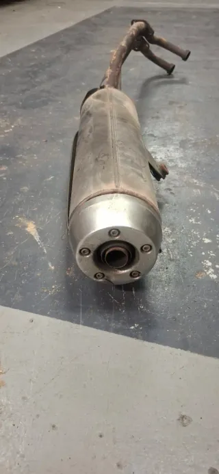 Tubo de escape Yamaha T-Max 500 2007
