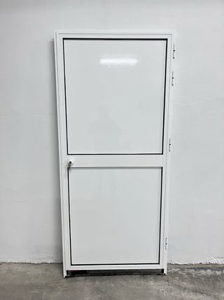 Puerta aluminio 1x2.15
