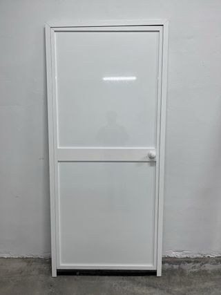 Puerta aluminio 1x2.15