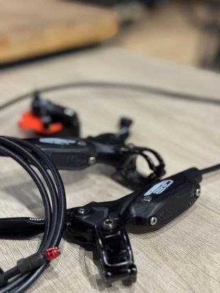 Frenos SRAM G2 R 4 pistones