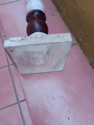 Portacandele in legno