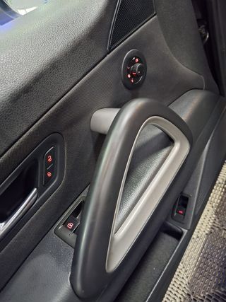 VOLKSWAGEN Scirocco 2.0 TDI 140cv DPF