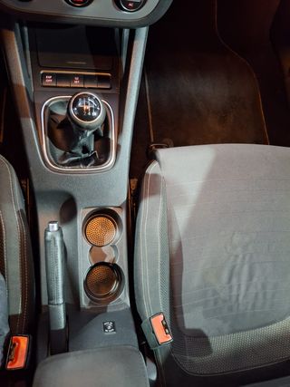 VOLKSWAGEN Scirocco 2.0 TDI 140cv DPF