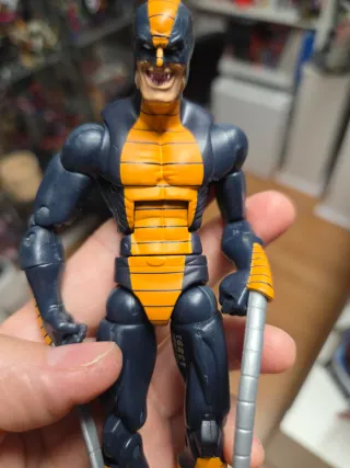 Figura Marvel Legends Constrictor sin terrax baf