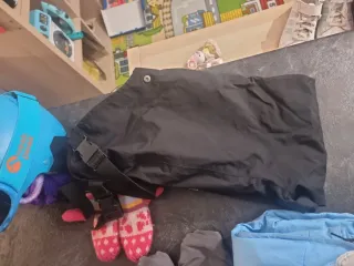 Pack Esquí Infantil: Casco, Gafas, Pantalones ...