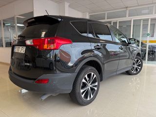 Toyota RAV4 2015