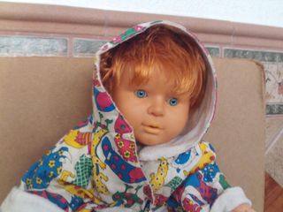 Muñeco Baby Feber con albornoz original