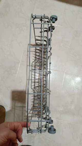 Cesta inferior lavavajillas