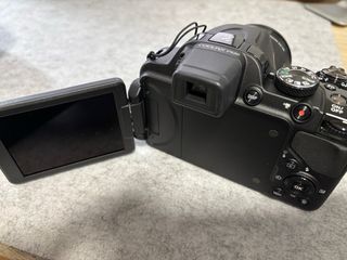 Cámara Nikon Coolpix P520 + 2 Baterías