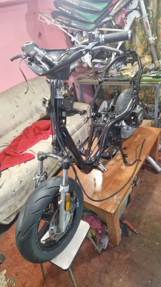 Yamaha Jog R / Reconstrucción Completa