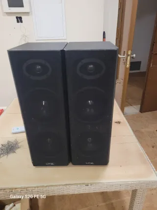 Amplificador Karaoke LTC STAR3D-BT Negro