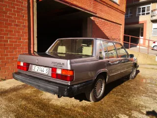 Volvo 760 1989