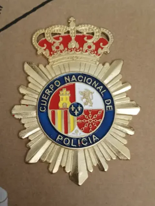 75 Insignias Policía Nacional Colección