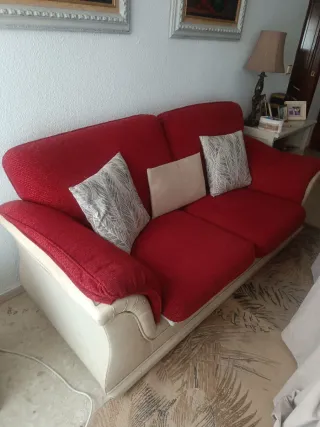 Sofá 3 plazas tela rojo y beige