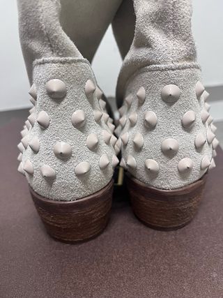 Botines piel serraje Minelli beige.