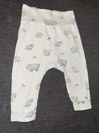 Pantalones de bebé con estampado de animales