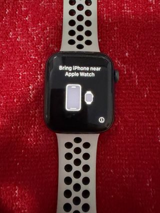 Apple Watch SE 44mm Aluminio Gris Espacial