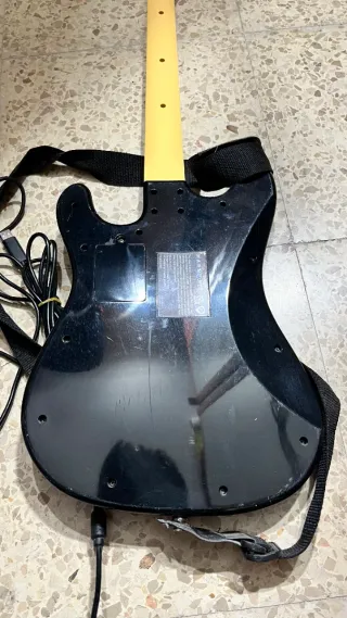 Guitarra alámbrica Fender Stratocaster de Harmonix