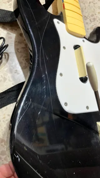Guitarra alámbrica Fender Stratocaster de Harmonix