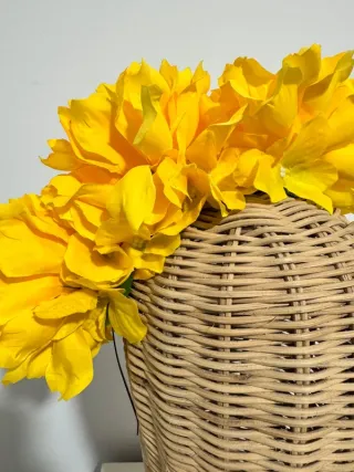 Tocado Flores Dalias Amarillas