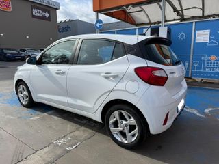 Hyundai i10 2021