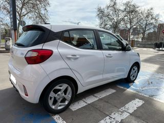 Hyundai i10 2021