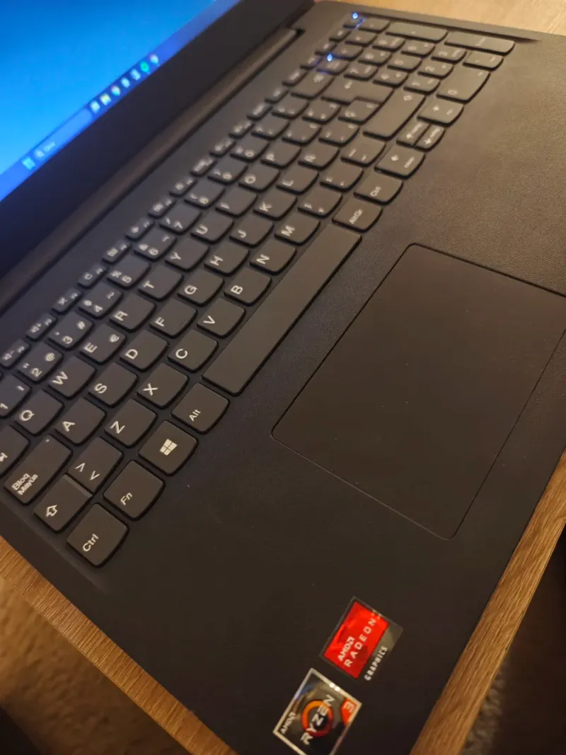 Lenovo Laptop 82c7 Casi Sin Uso afbeelding 2