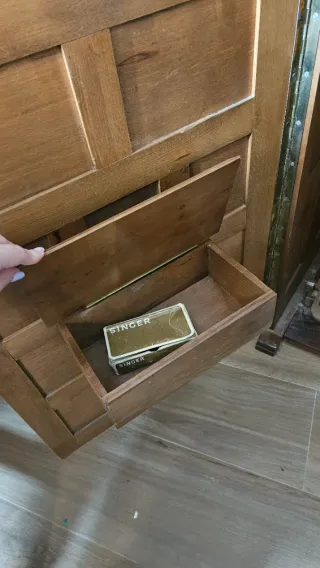 Máquina de coser Singer antigua