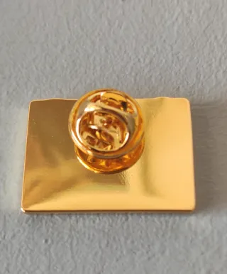 Spilla Christian Louboutin Borsa Rossa