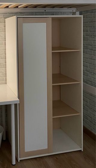 Armario infantil Ikea con puerta corredera