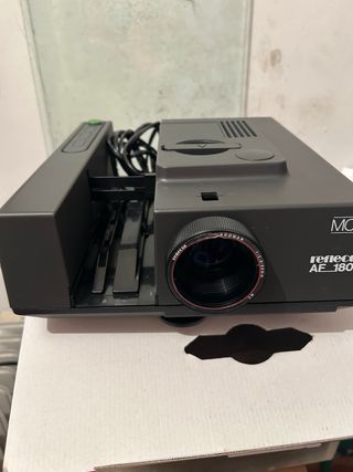 Proyector reflecta