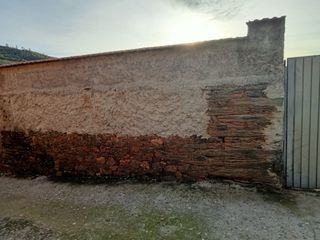 Solar Cáceres 456 m² con agua y energía eléctrica